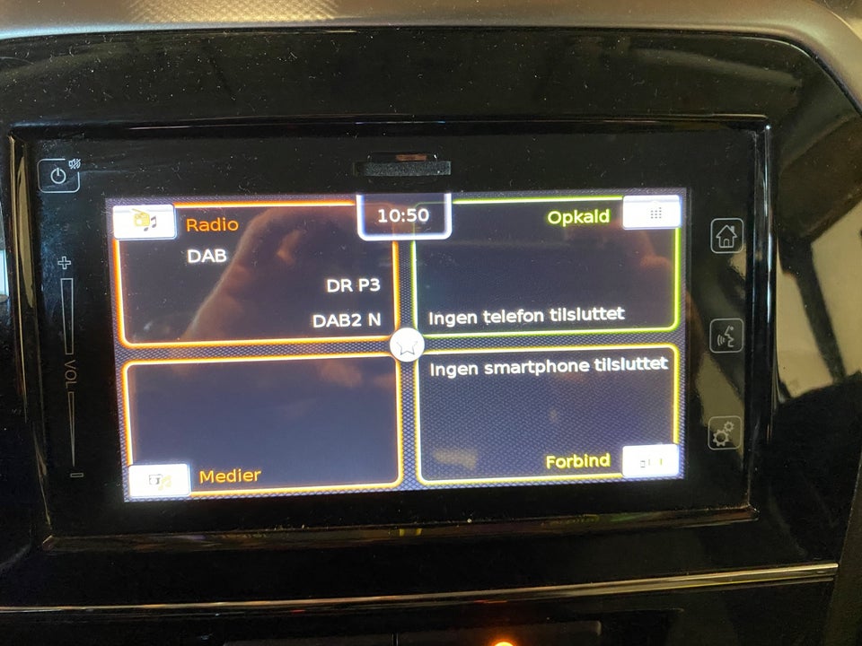 Suzuki Vitara 1,4 mHybrid Active aut. 5d