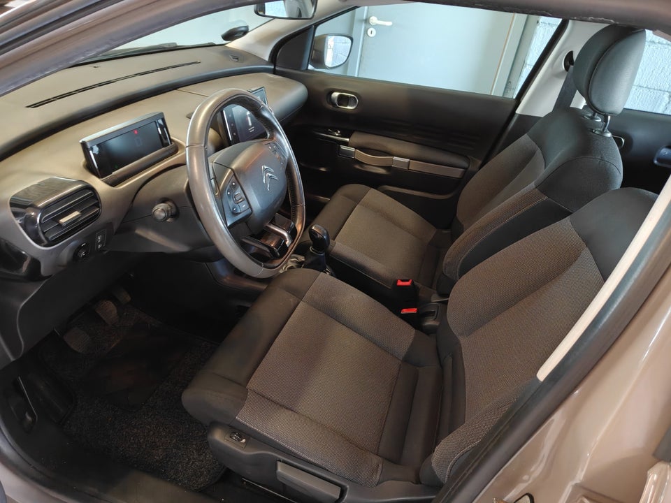 Citroën C4 Cactus 1,6 BlueHDi 100 Cool Comfort 5d