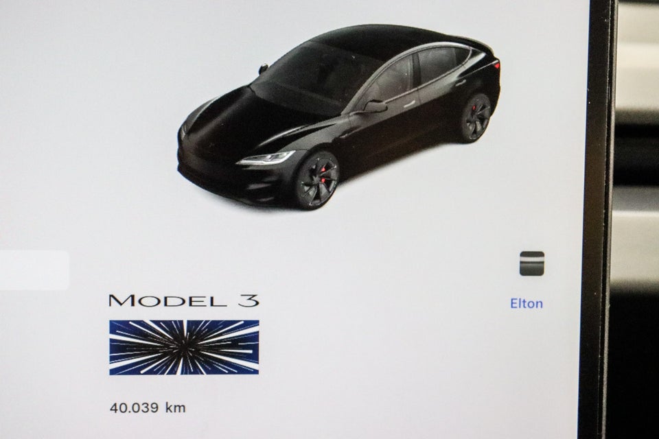 Tesla Model 3 Performance AWD 4d