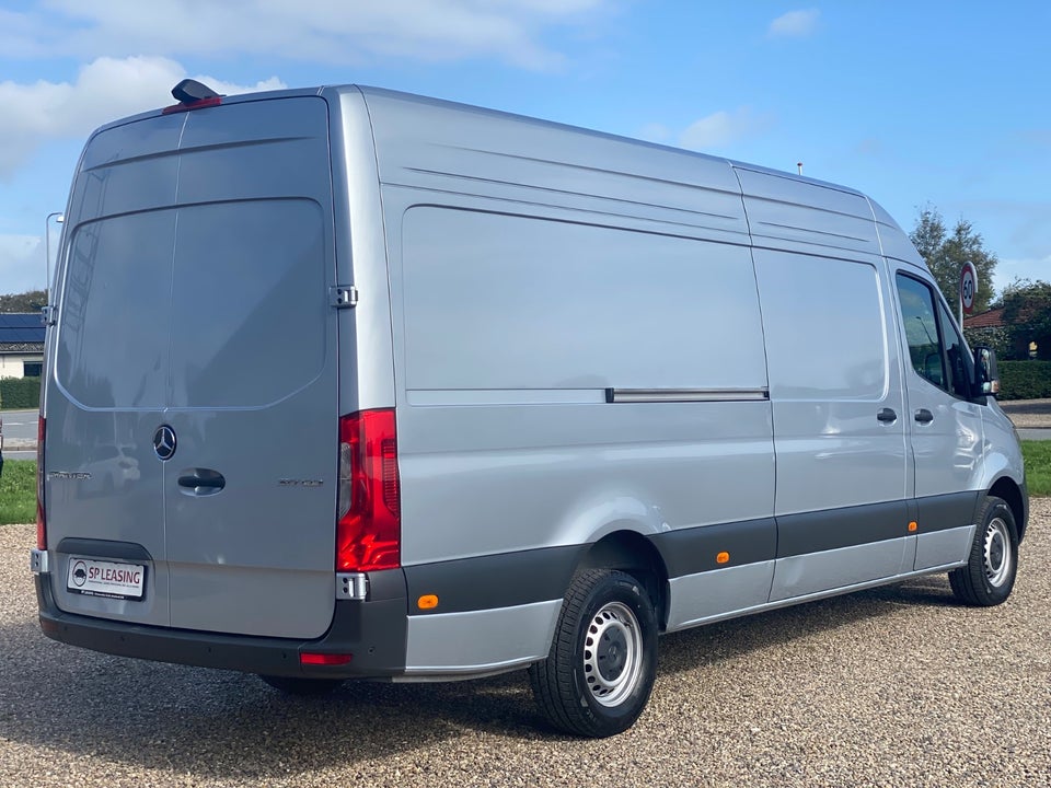 Mercedes Sprinter 317 2,0 CDi A3 Kassevogn PRO aut. RWD