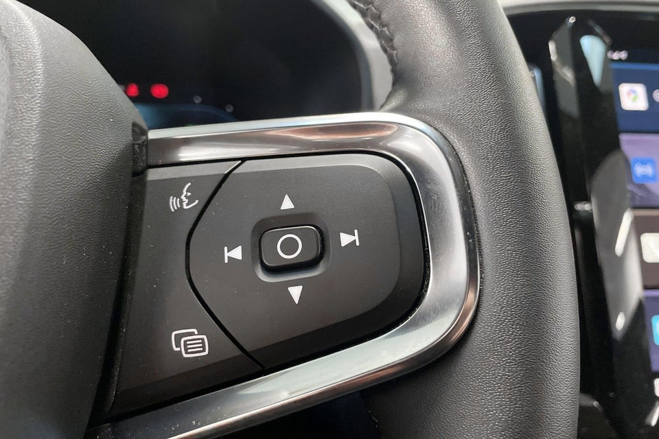 Volvo XC40 P8 ReCharge Twin Plus 5d