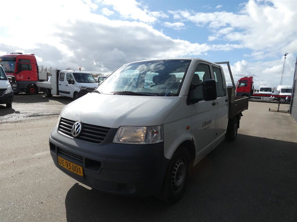 VW Transporter 2,5 TDi 130 Db.Kab m/lad 4Motion 4d