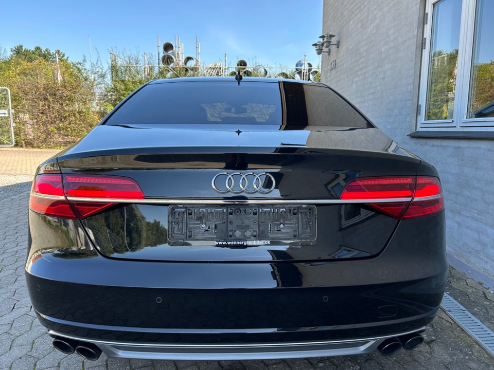 Audi S8 4,0 TFSi quattro Tiptr. 4d