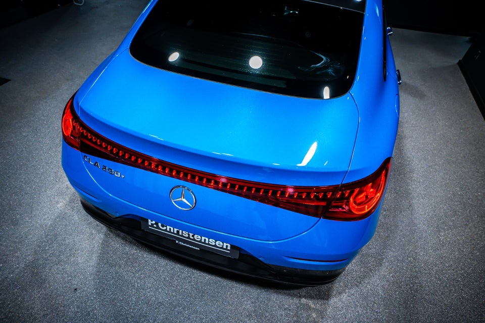 Mercedes CLA250+ electric AMG Premium 4d