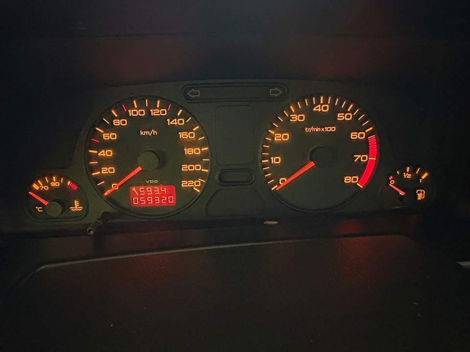 Peugeot 306 1,8 16V Eden Park 5d