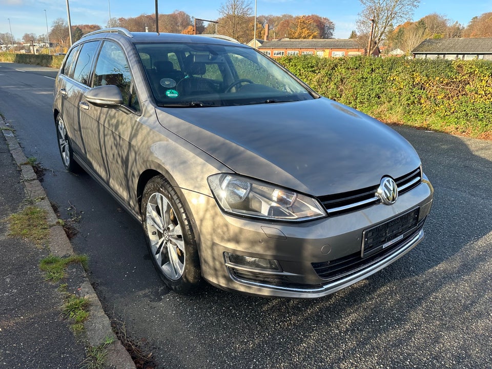 VW Golf VII 1,6 TDi 110 Highline Variant BMT 5d