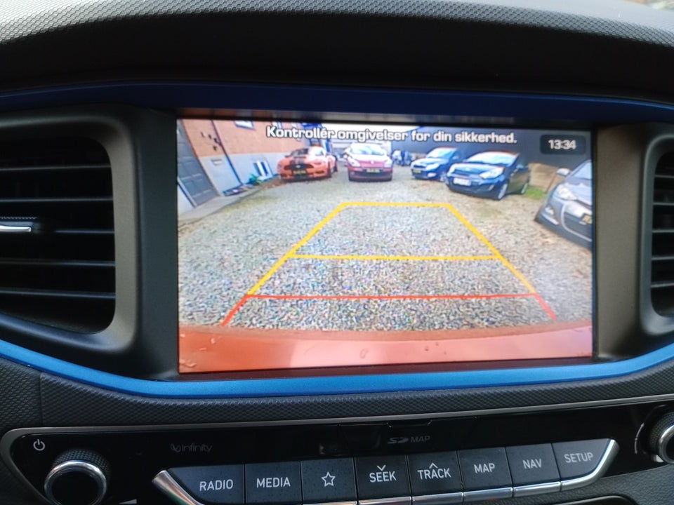 Hyundai Ioniq 1,6 PHEV Trend DCT 5d