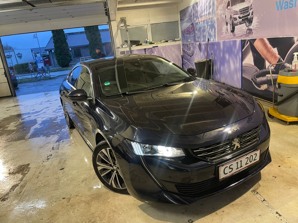 Peugeot 508 1,6 Hybrid Allure EAT8 5d