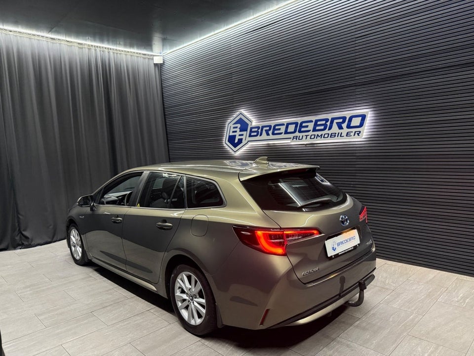 Toyota Corolla 1,8 Hybrid H1 Touring Sports MDS 5d