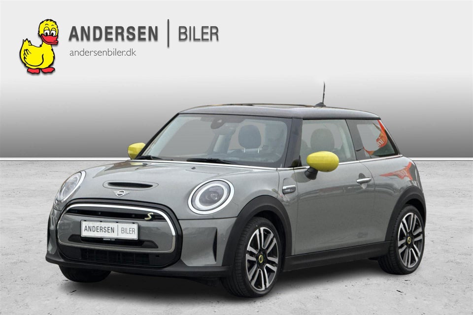 MINI Cooper SE Camden 3d