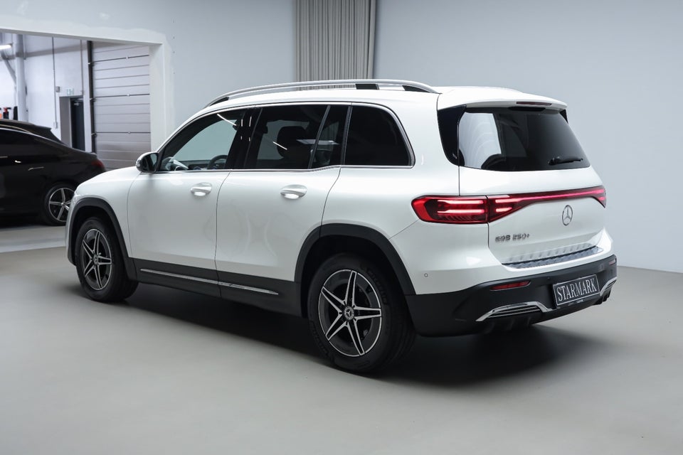 Mercedes EQB250+ AMG Advance 5d