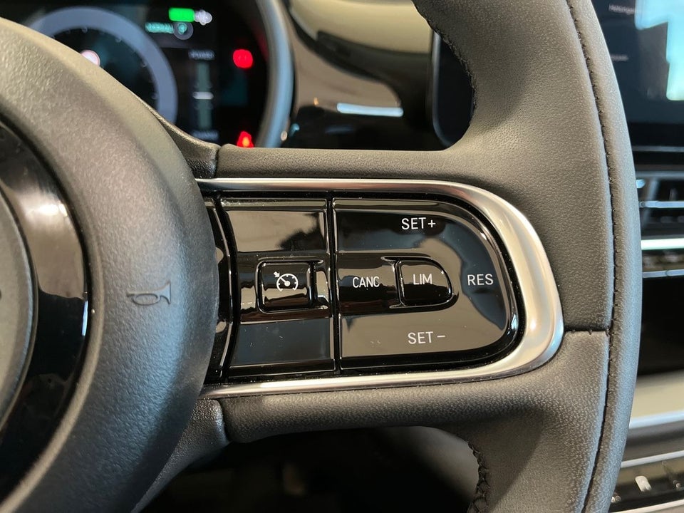 Fiat 500e 42 Icon Cabrio 2d