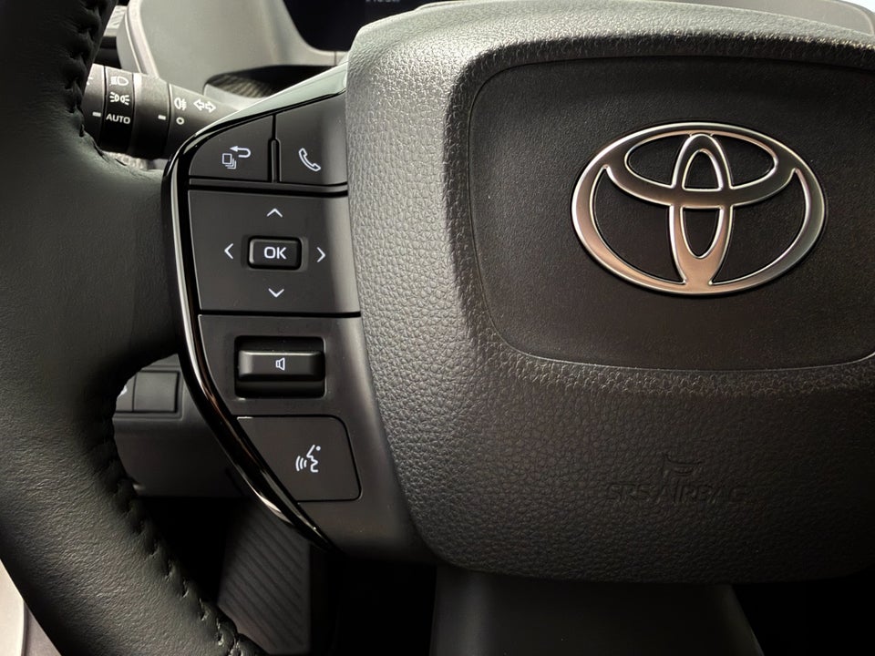 Toyota bZ4X Executive 5d