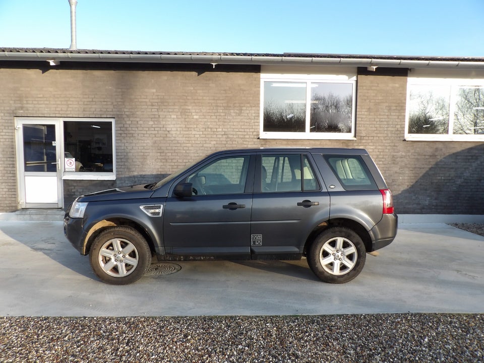 Land Rover Freelander 2 2,2 TD4 E aut. Van 5d