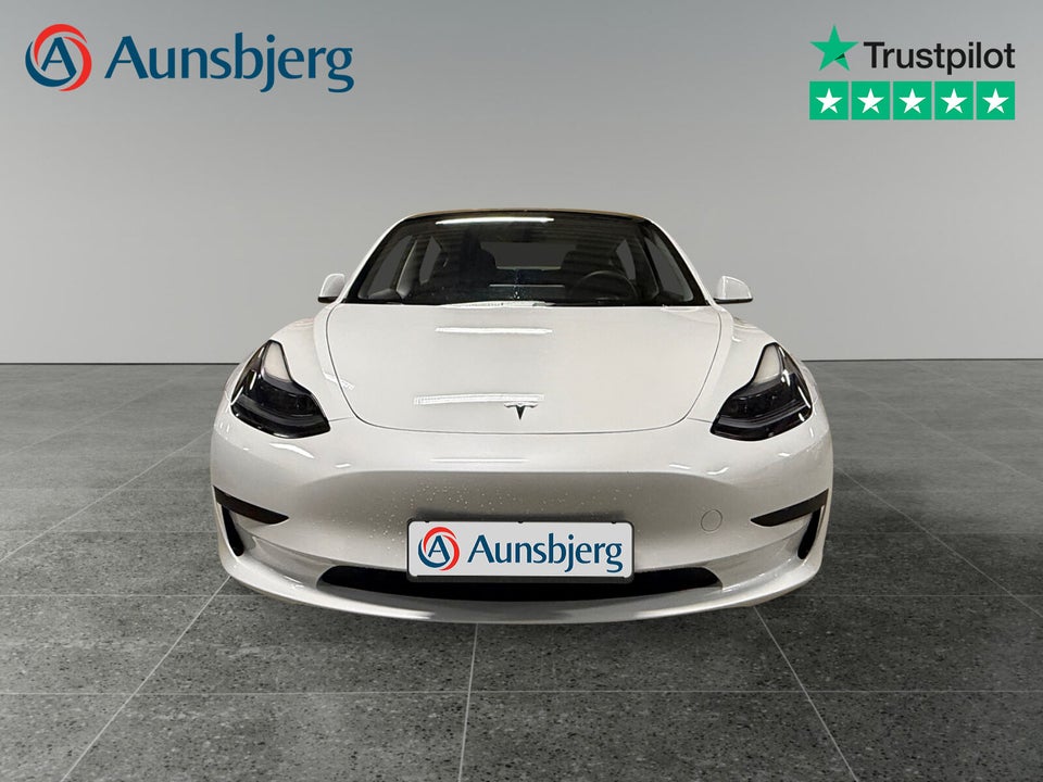 Tesla Model 3 RWD 4d