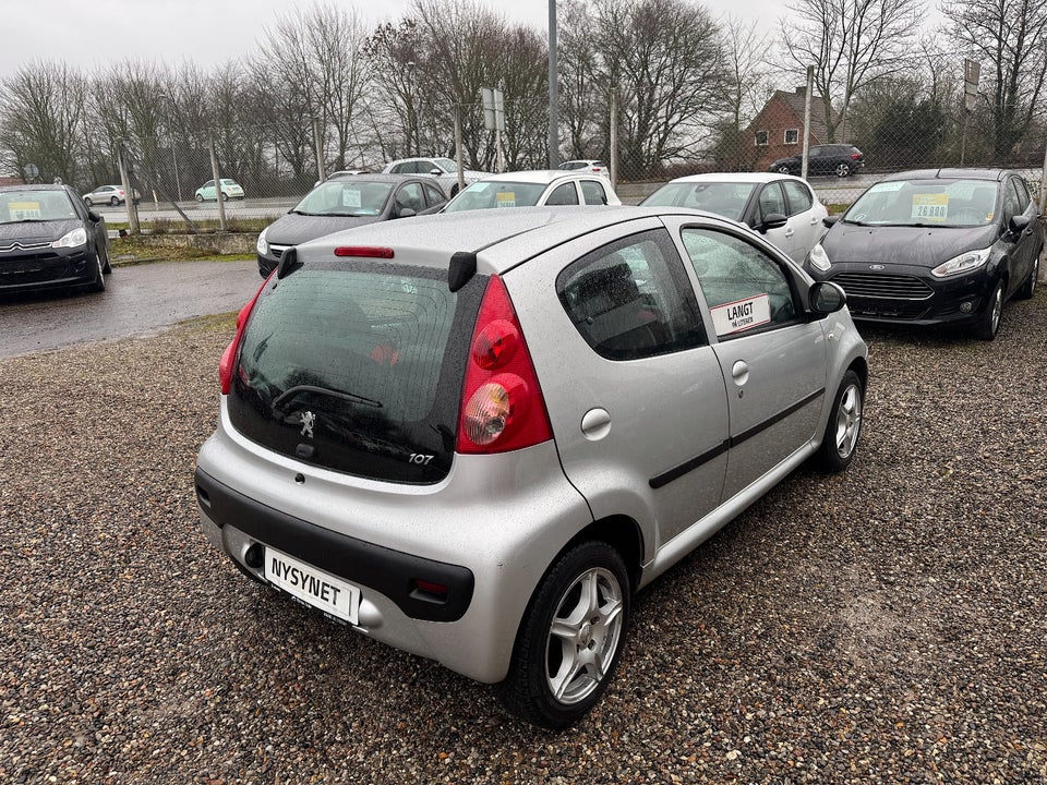 Peugeot 107 1,0 Trendy 5d