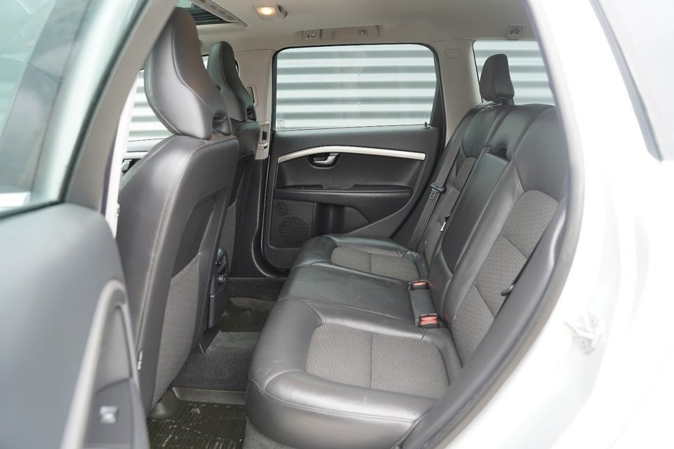 Volvo V70 1,6 D2 115 Momentum aut. 5d