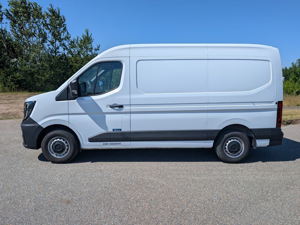 Renault Master V T33 2,0 dCi 130 L2H2 Kassevogn Tekno