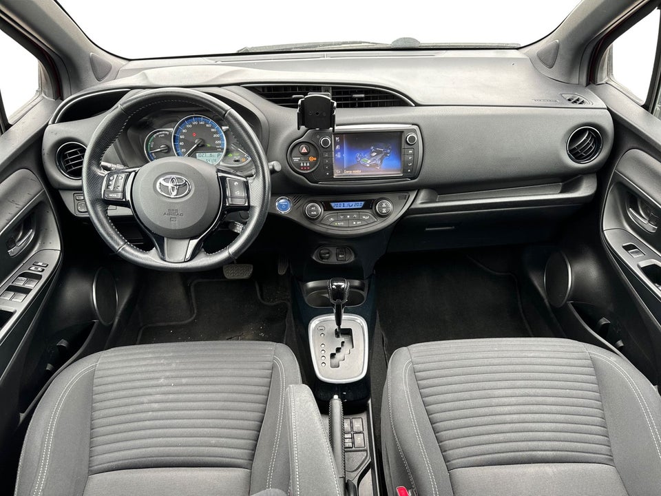 Toyota Yaris 1,5 Hybrid Spirit e-CVT 5d