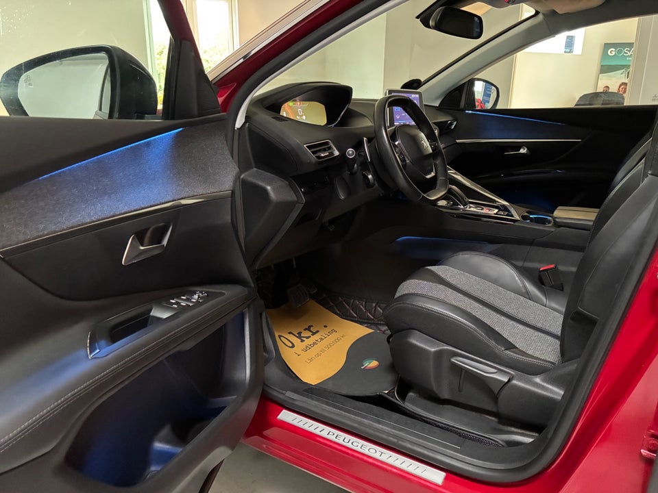 Peugeot 3008 1,6 e-THP 165 Allure EAT6 5d