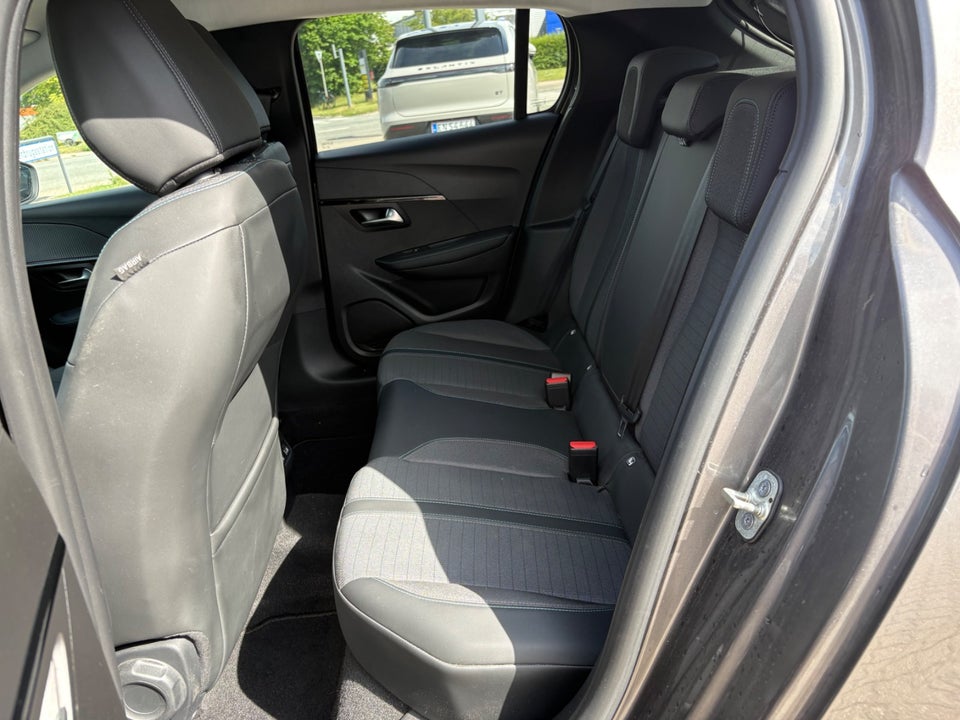 Peugeot 208 1,2 PureTech 100 Supreme+ 5d