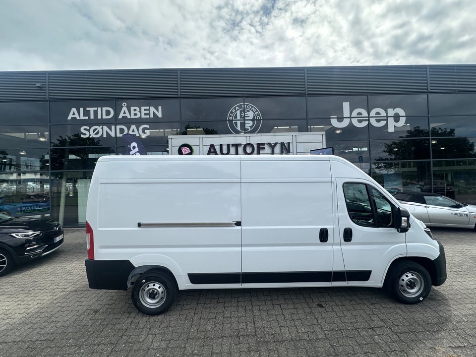 Peugeot Boxer 335 2,2 BlueHDi 140 L3 Premium 2d