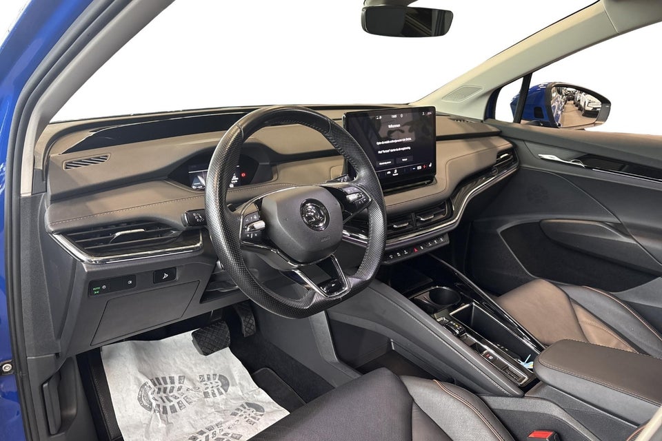 Skoda Enyaq 60 iV Suite 5d