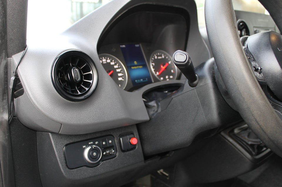 Mercedes Sprinter 316 2,2 CDi A2 Chassis RWD 2d