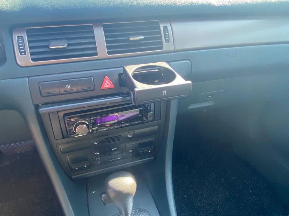 Audi A6 2,4 V6 Tiptr. 4d