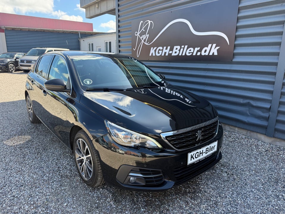 Peugeot 308 1,6 BlueHDi 120 Allure Sky 5d