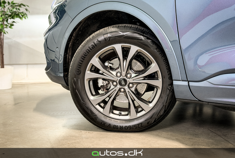 Ford Kuga 2,5 PHEV ST-Line CVT 5d