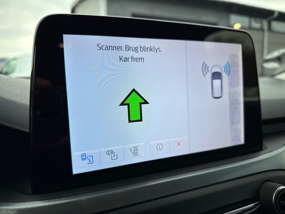 Ford Focus 2,0 EcoBlue Active Business stc. aut. 5d