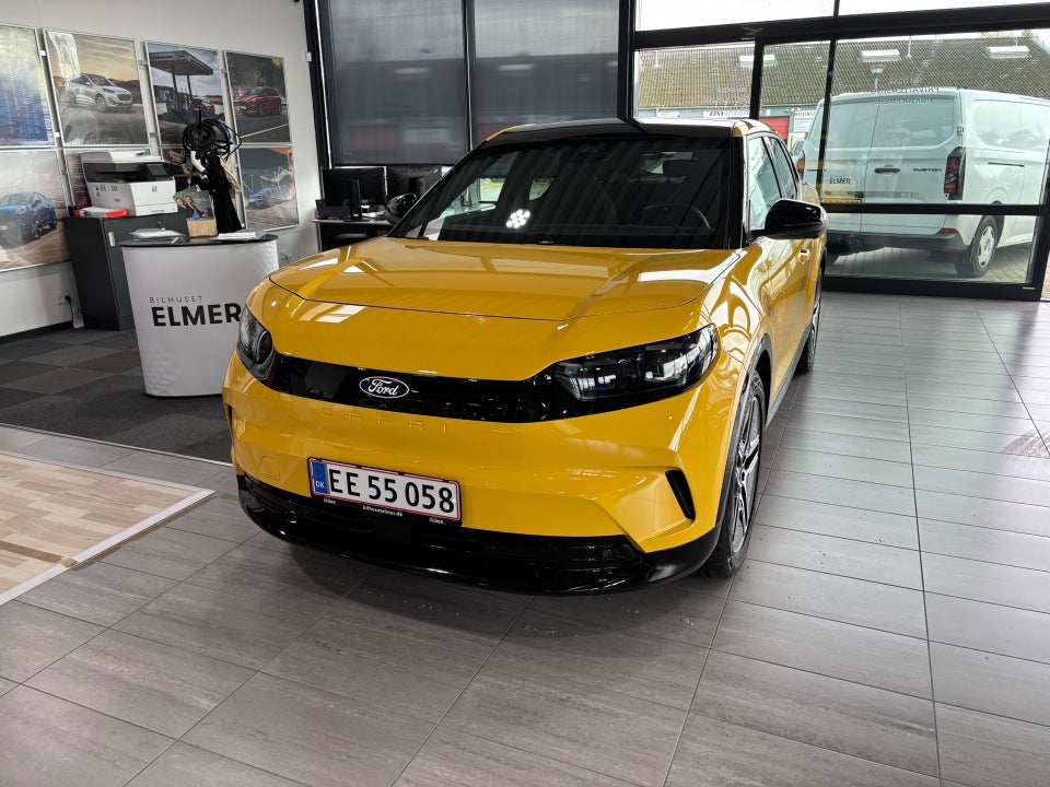 Ford Capri 82 Premium Extended Range 5d