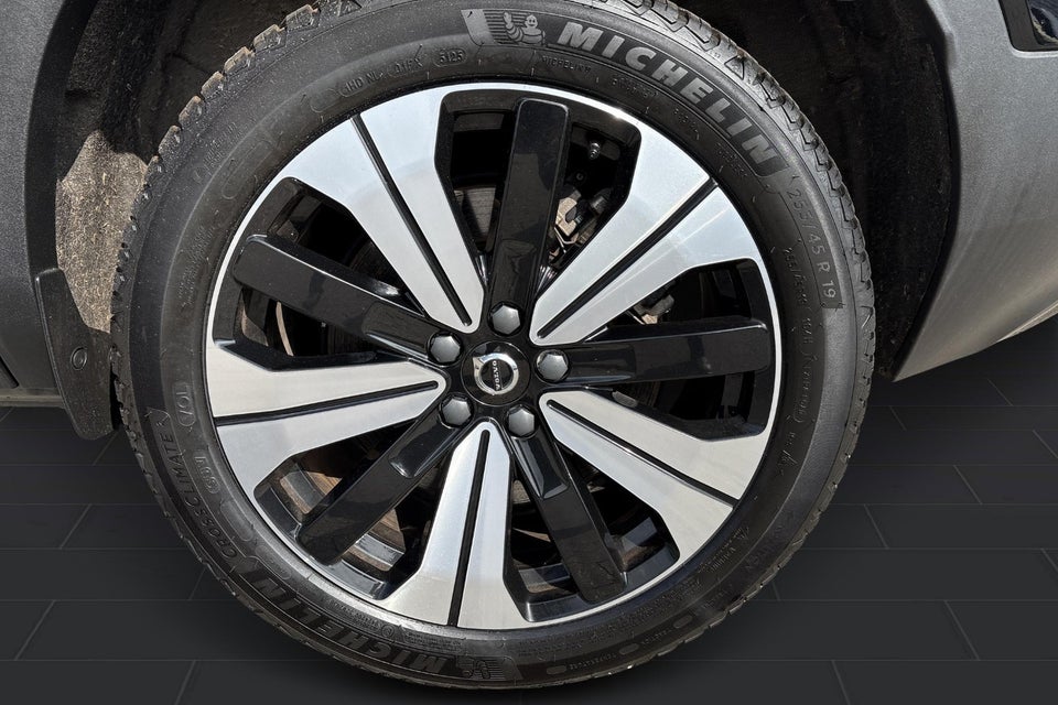 Volvo XC40 P6 ReCharge Core 5d