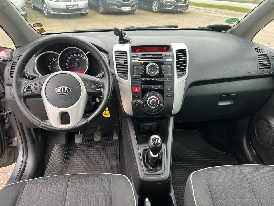 Kia Venga 1,6 CRDi 115 Active 5d