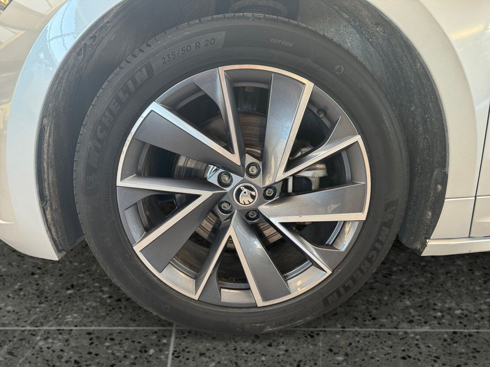 Skoda Enyaq 60 iV 5d