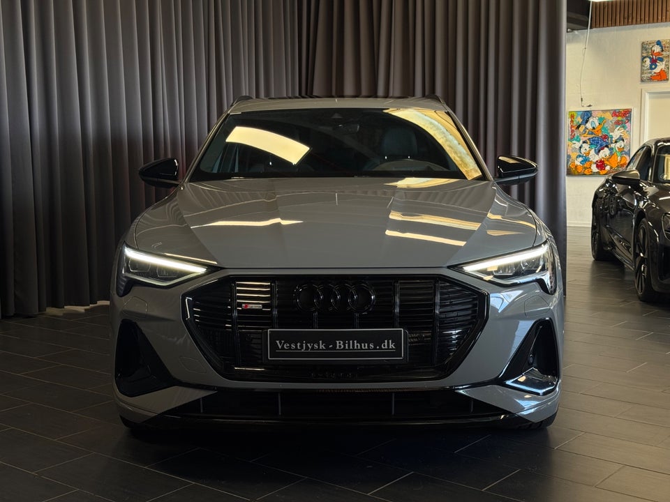 Audi e-tron 55 S-line Sportback quattro 5d