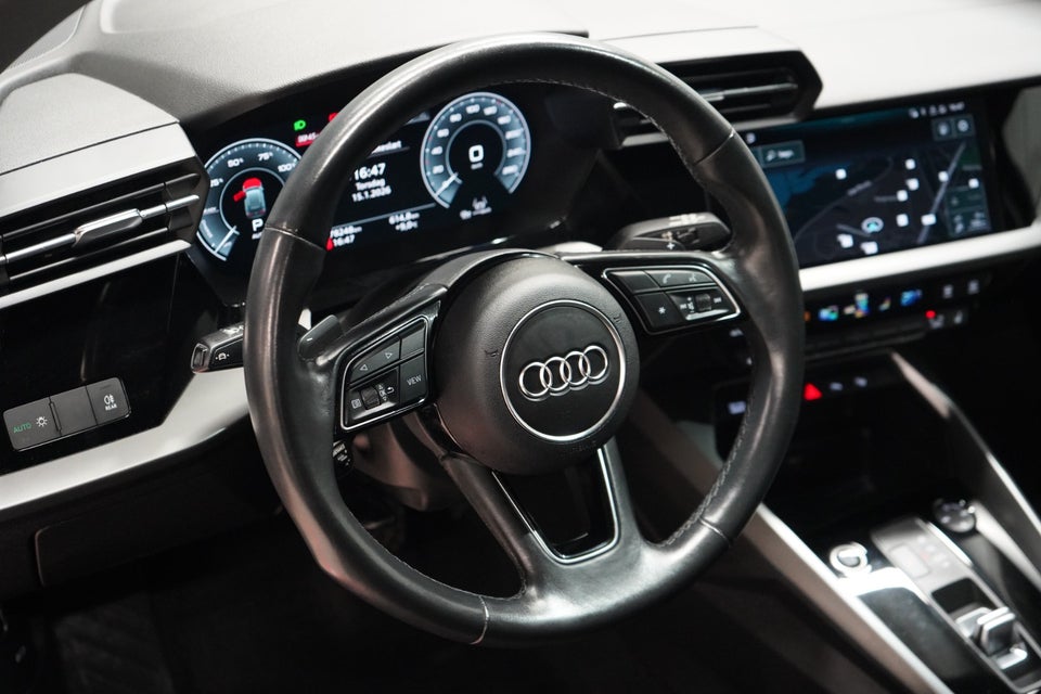 Audi A3 40 TFSi e Prestige Sportback S-tr. 5d