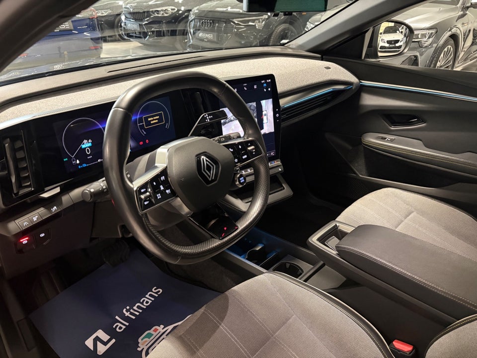 Renault Megane E-Tech 60 Optimum Charge 5d