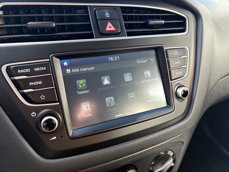 Hyundai i20 1,25 Style 5d