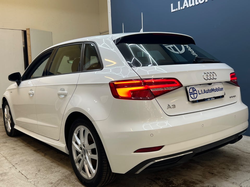 Audi A3 1,4 e-tron Sportback S-tr. 5d