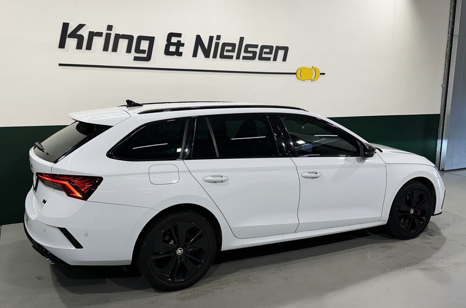 Skoda Octavia 1,4 TSi iV RS Combi DSG 5d