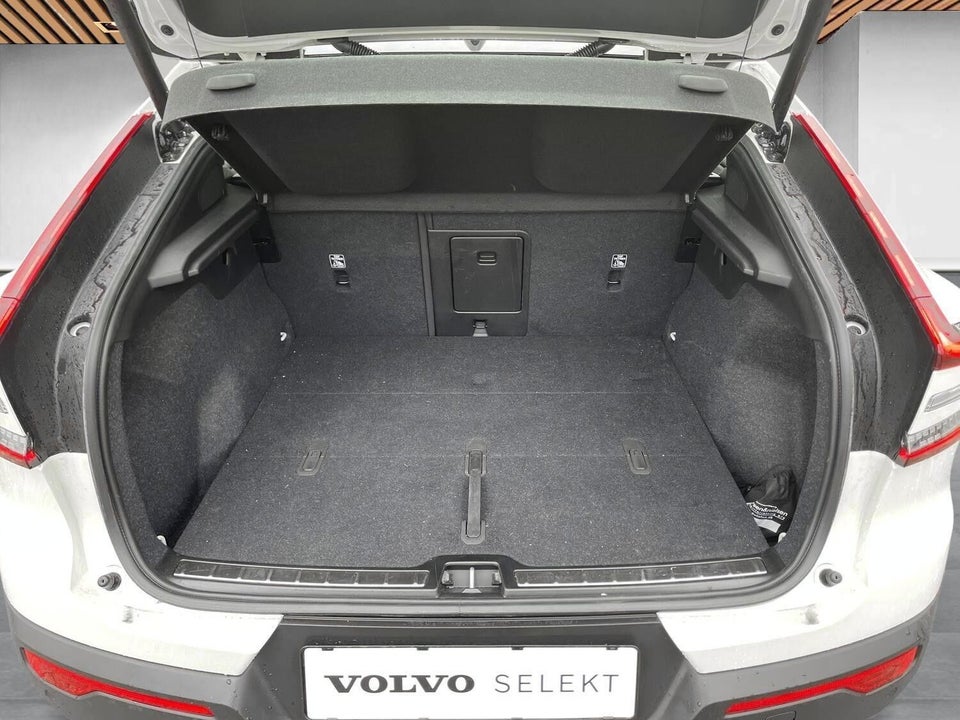 Volvo EC40 Extended Range Plus 5d