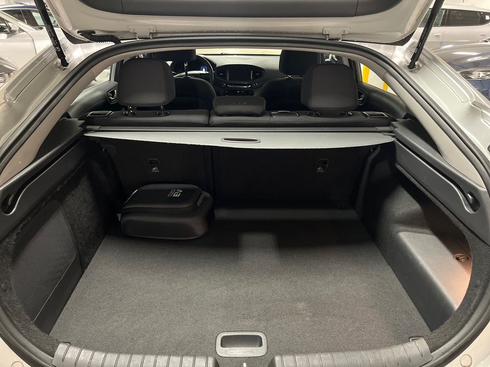 Hyundai Ioniq 1,6 PHEV Trend DCT 5d
