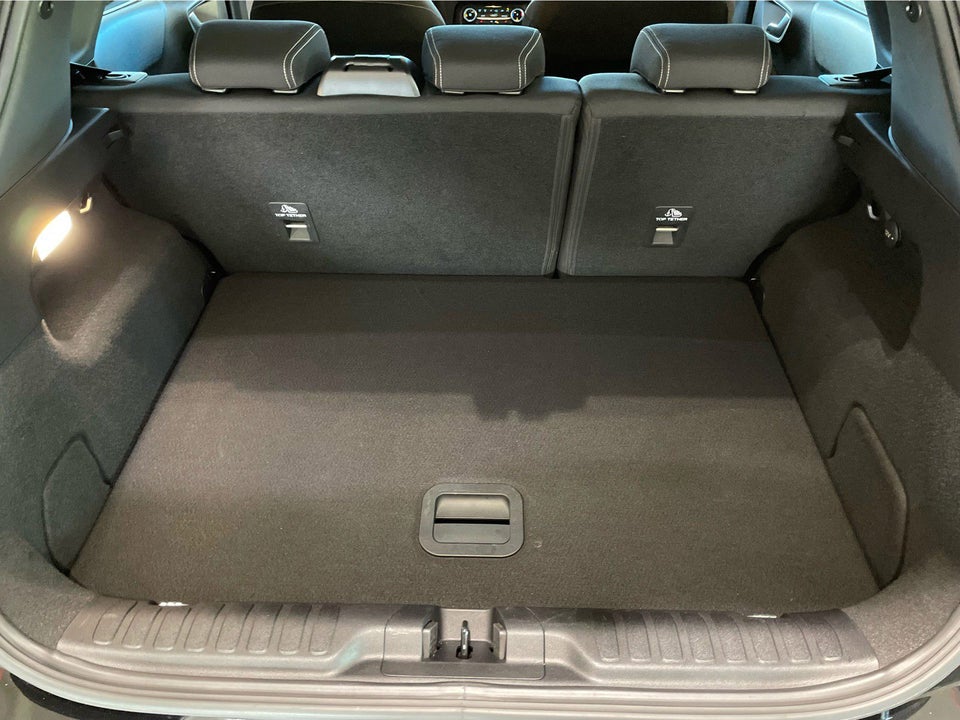 Ford Puma 1,0 EcoBoost mHEV Titanium DCT 5d