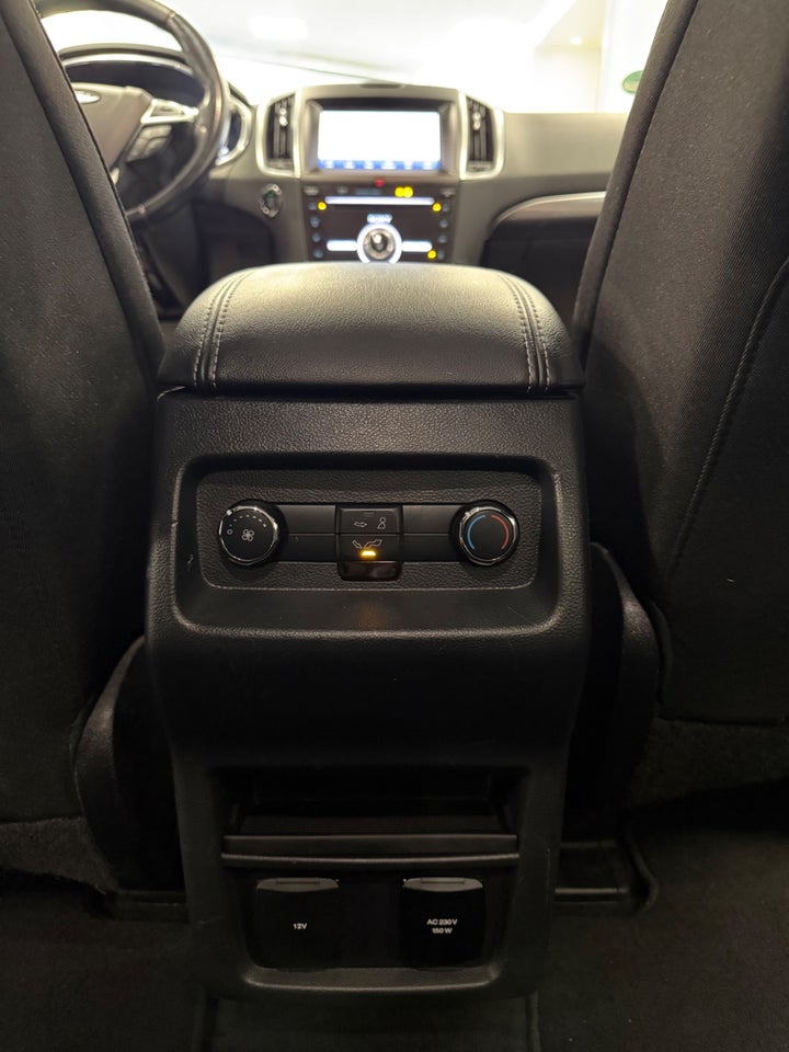 Ford S-MAX 2,0 EcoBlue Titanium aut. 7prs 5d