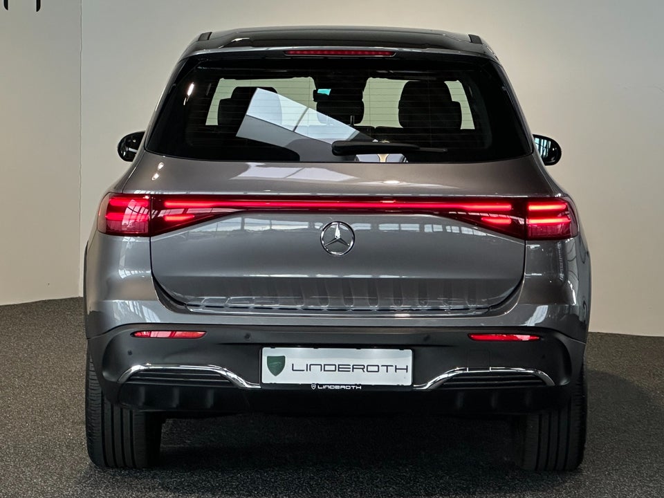 Mercedes EQB250+ AMG Line 7prs 5d