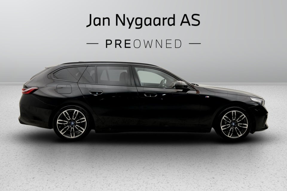 BMW i5 eDrive40 Touring M-Sport 5d