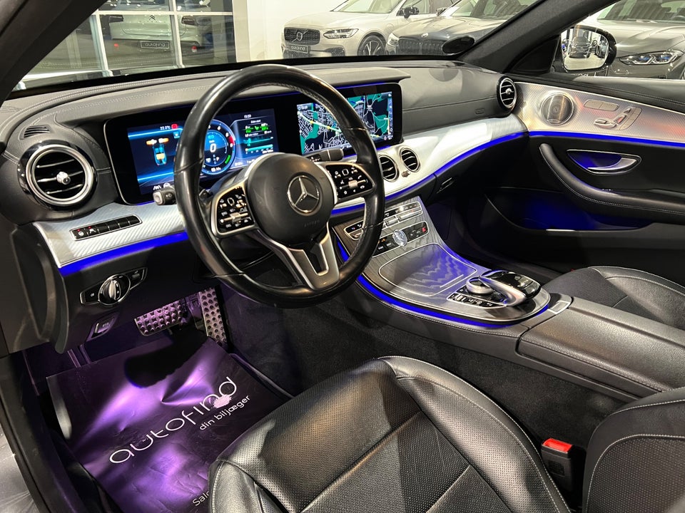 Mercedes E300 de 2,0 Advantage stc. aut. 5d