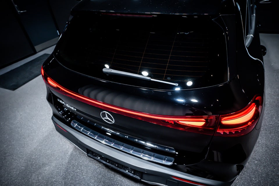 Mercedes EQA250+ AMG Advance 5d